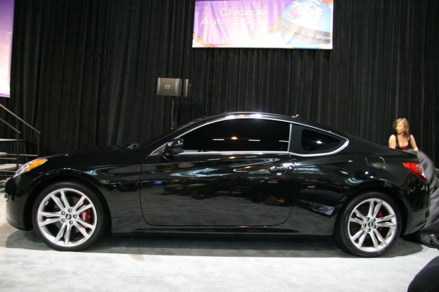  Hyundai Genesis Coupe R-Spec 2009 года  (фото 23 из 36)